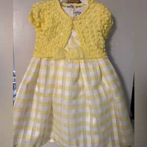 Girls size 6 yellow dress